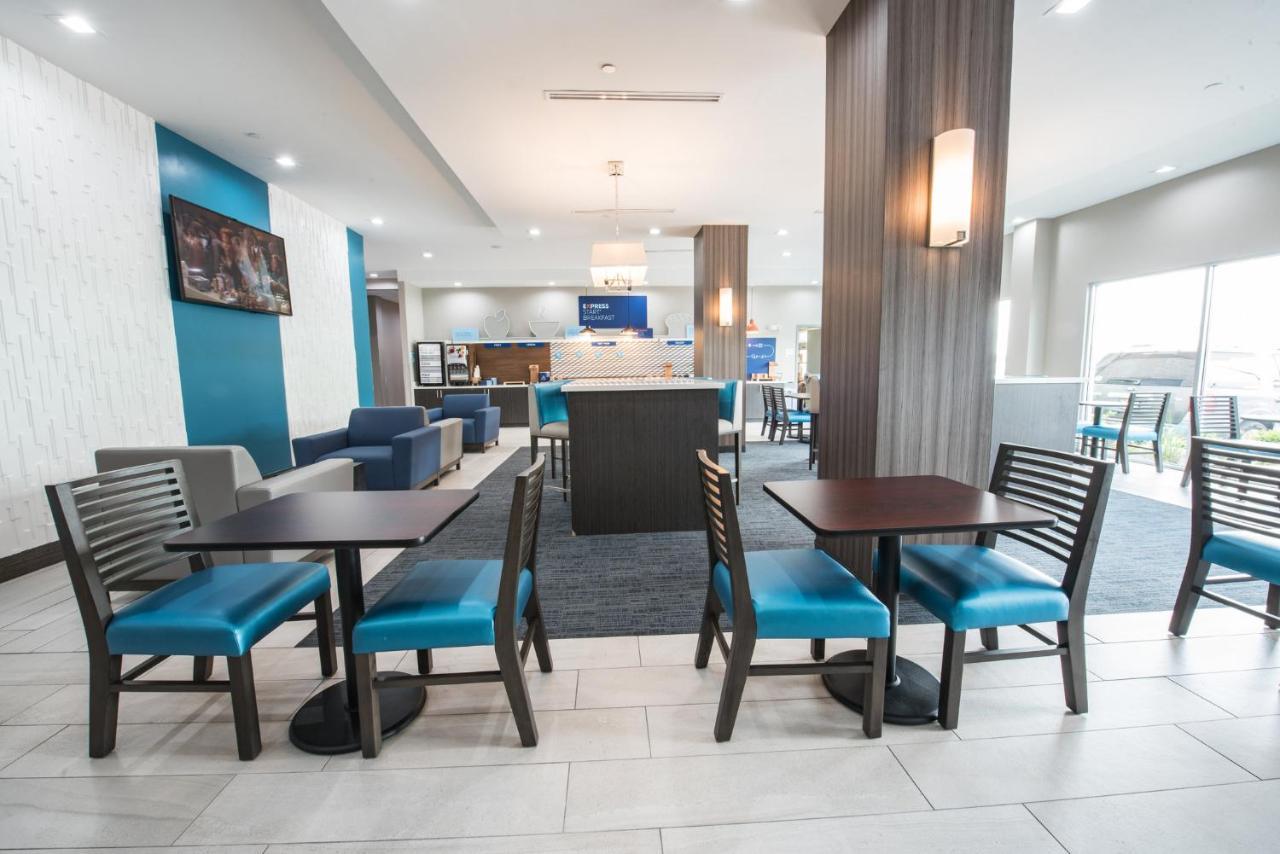 Holiday Inn Express & Suites Houston - Hobby Airport Area By Ihg מראה חיצוני תמונה
